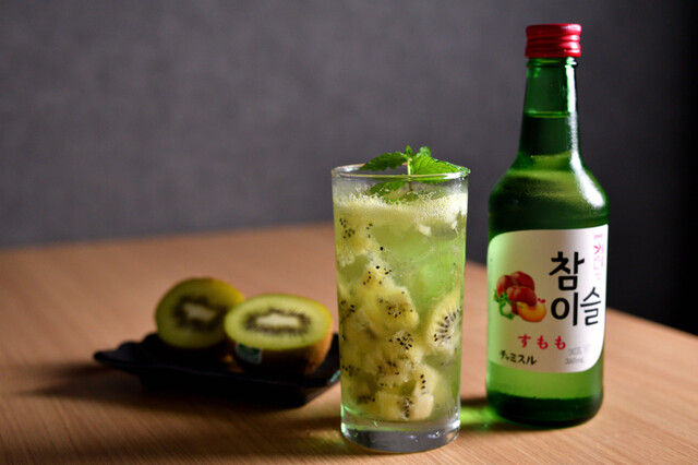 日本酒やワイン、カクテルの知識も身につく