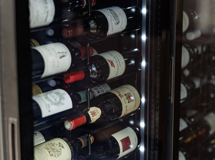 会社所有ワインはなんと6000本以上