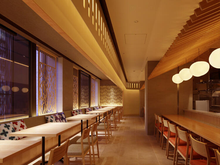 『コレド室町』内でアクセス抜群！