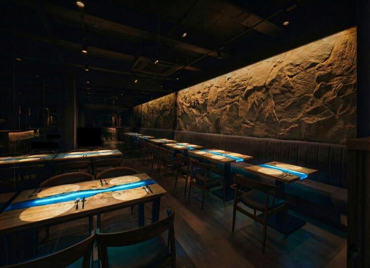 廃材とは思えない上質な内装