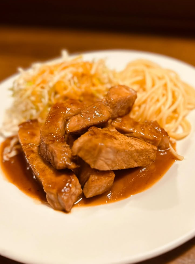 世界各国のお料理も研究◎