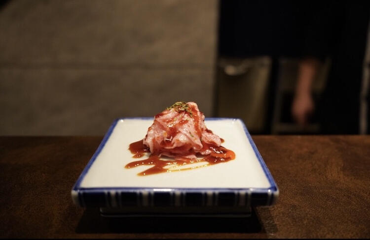 引き継ぎは半年程度を予定しています