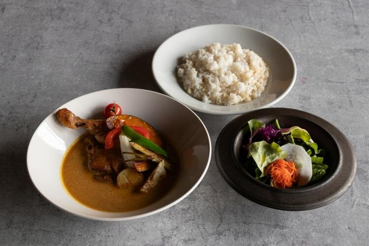 カフェの仕事が包括的に身につく！