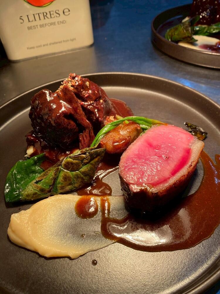 【ソムリエ資格取得サポート有り！】