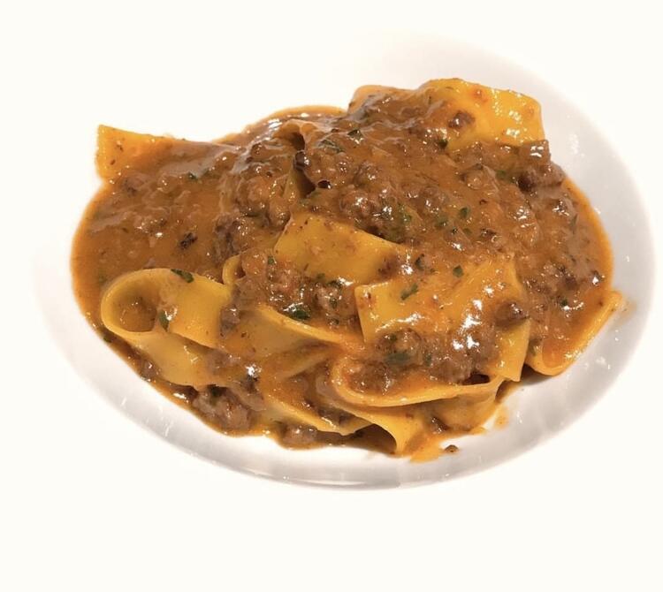 フォトジェニックなお店を予定！