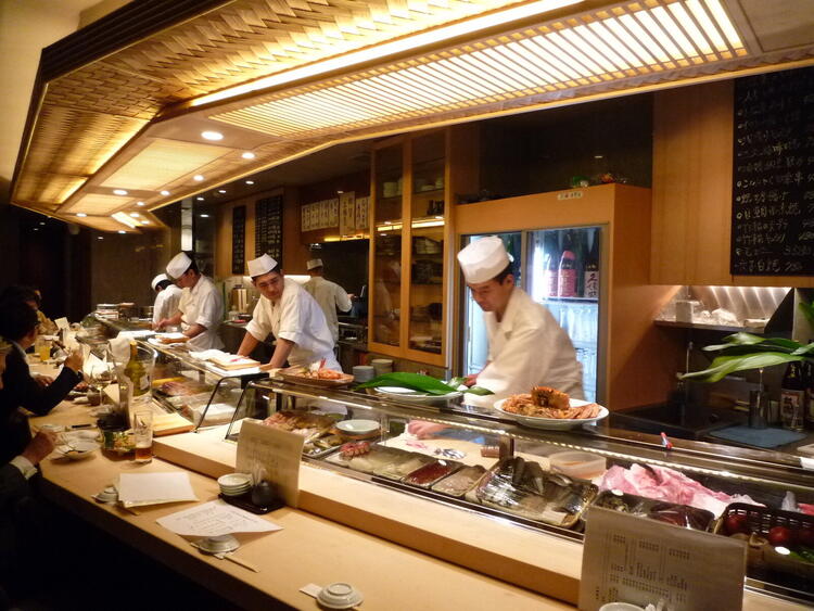 恵比寿駅から徒歩3分の一等地が活躍の舞台