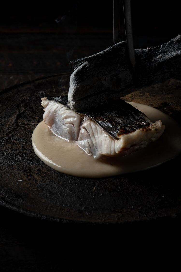 熟成鰆のロースト　ゆり根と酒粕のソース