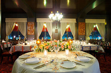 落ち着いた空間でサービスを学べます