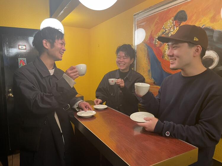 立ち飲みメインのお洒落居酒屋◎