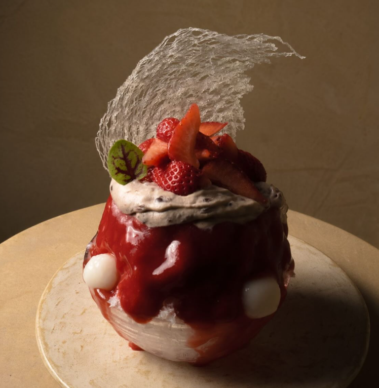 カキ氷店ぽくないオシャレな店内