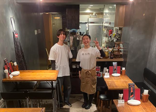 アルバイトのホールスタッフ急募！