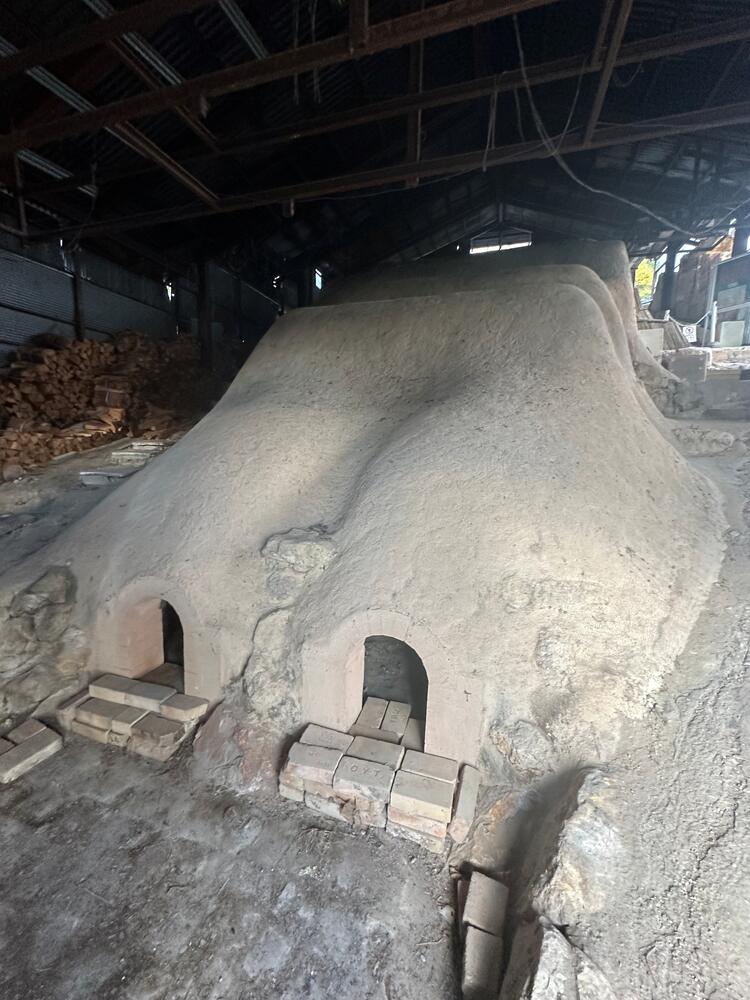 器も拘り抜く（会津本郷焼登り窯）