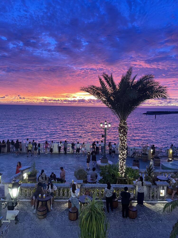 海×夕日の絶景ロケーション！