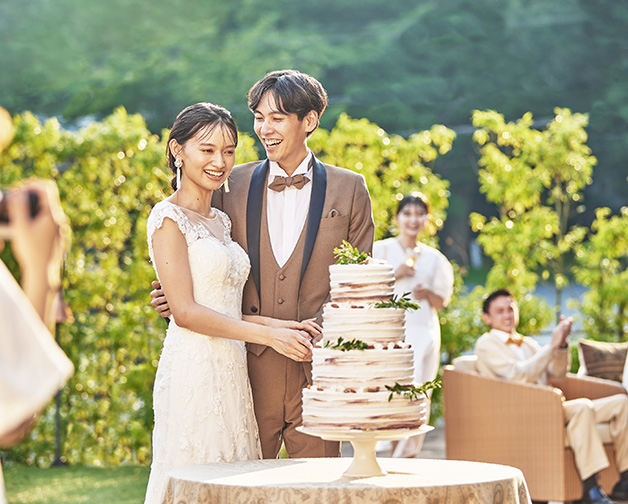 スタッフ全員で結婚式を成功させます