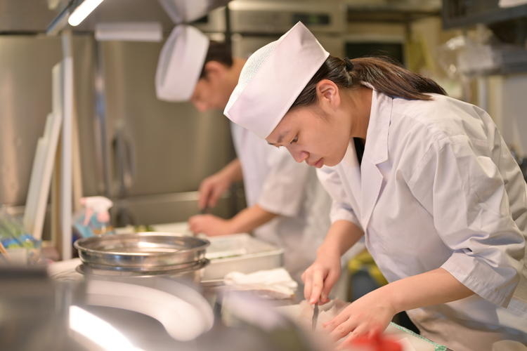 若手職人もたくさんいます