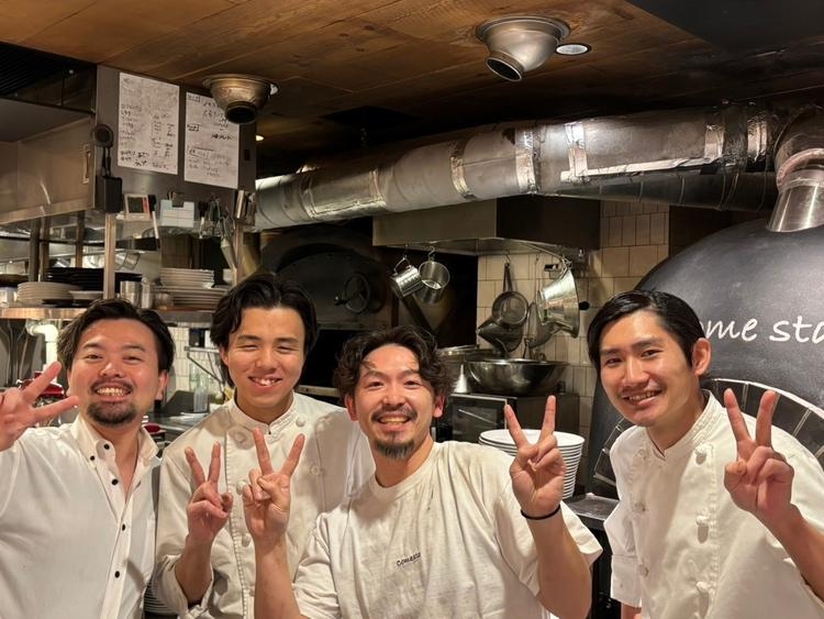 社員、バイトと共に最高のチーム！