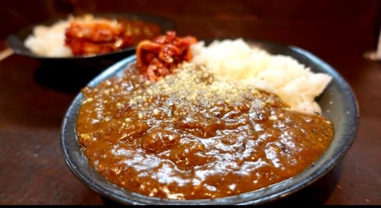 数字も見ながら店舗運営を学べます◎