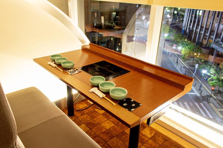 三宮の夜景を楽しめるカップルシート♪