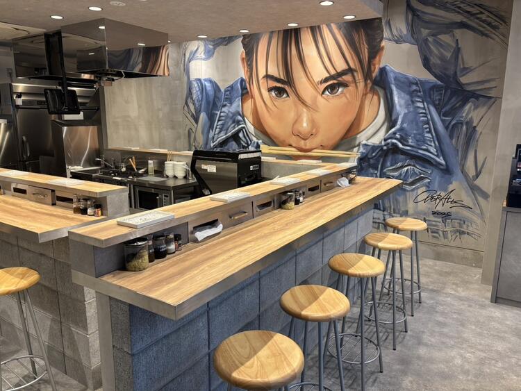 インパクト大な店内アート◎