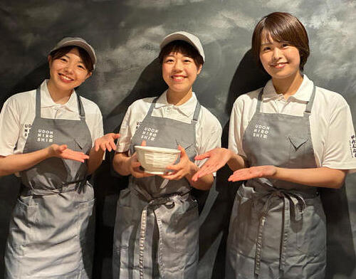 若手＆女性スタッフが多数活躍中！