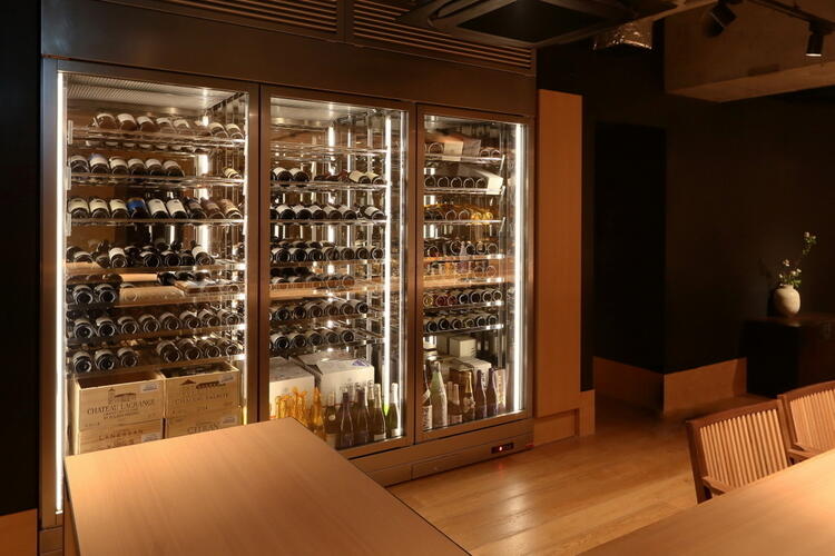 世界各国の希少ワインも多数取り扱い