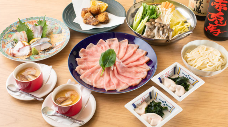 和洋創作居酒屋です！