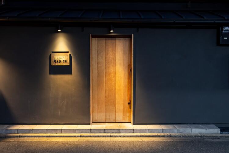 隠れ家のような落ち着いたお店です！