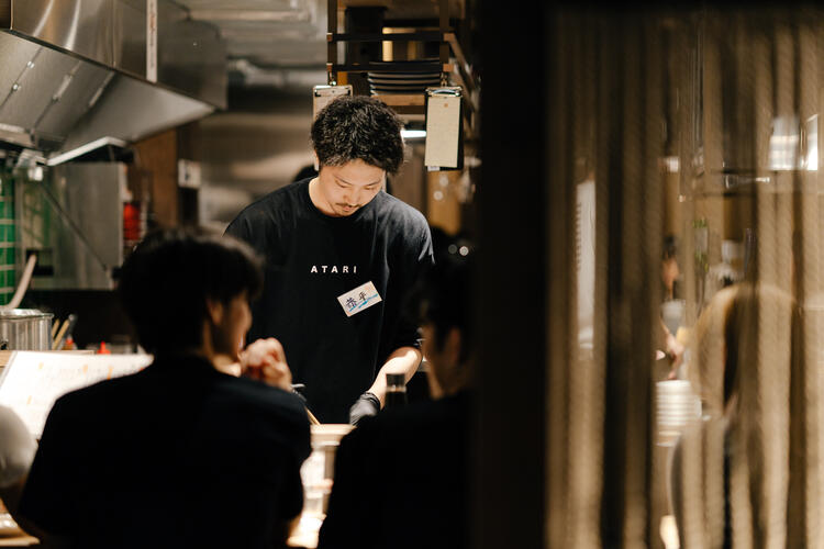 調理スタッフ＆ソムリエを大募集