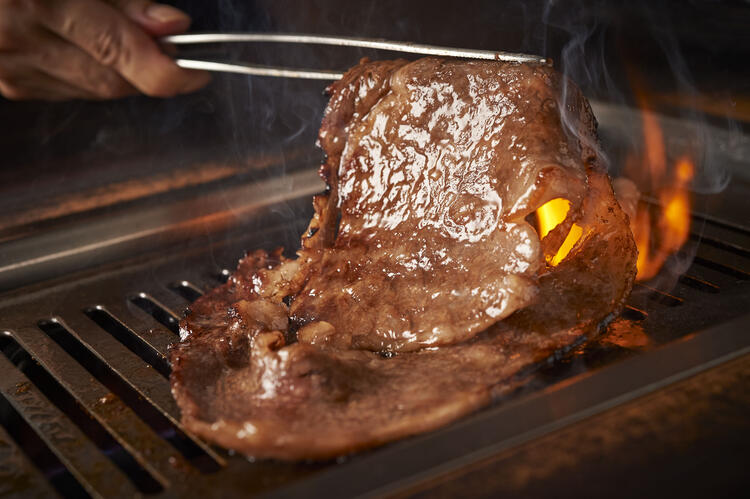 タンはお店で捌きます！