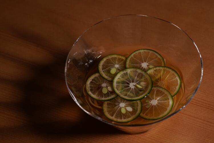 店主は人気店「感情」出身の実力派