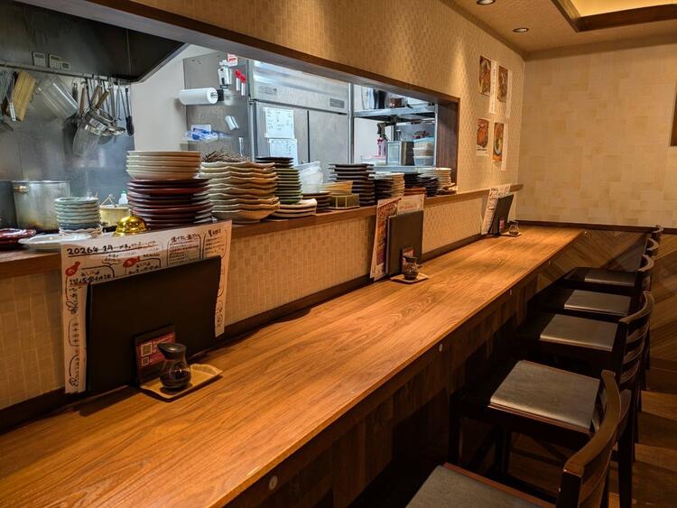 アットホームな雰囲気の店内♪