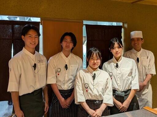 マネジメントや鉄板焼きの経験者は大歓迎！