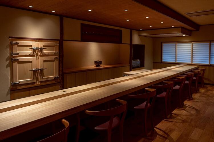 広く落ち着いた空間