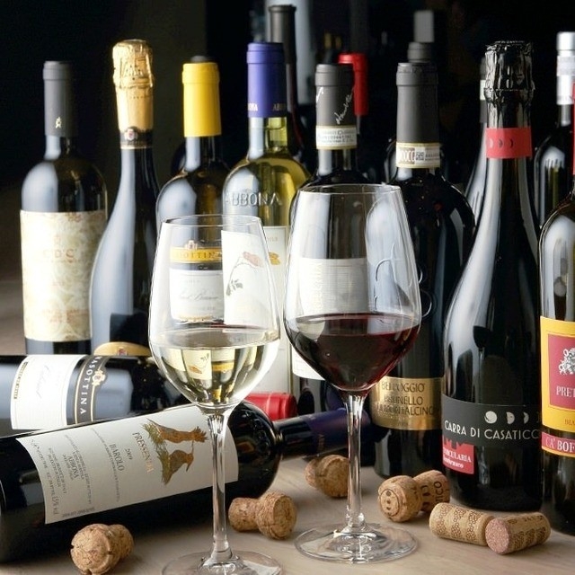 15種類の高級ワインをご用意♪