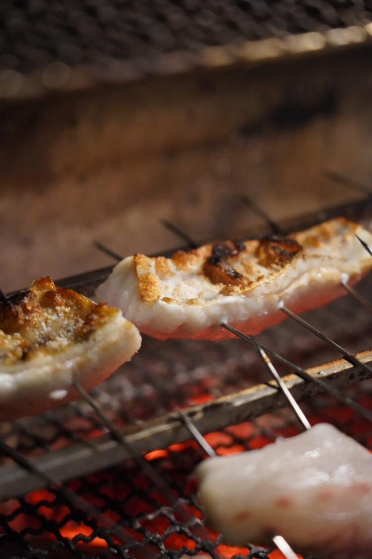           目の前で仕上げる料理