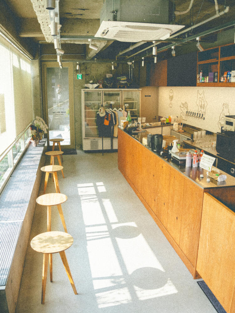 陽の光が差し込み店内は気持ちいいの一言！