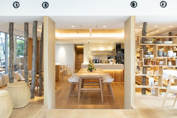 想いを持った商品に囲まれたお店です。