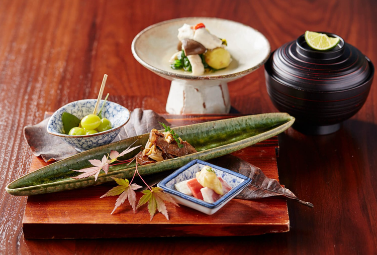 上場企業の盤石な地盤◎平均勤続年数7年