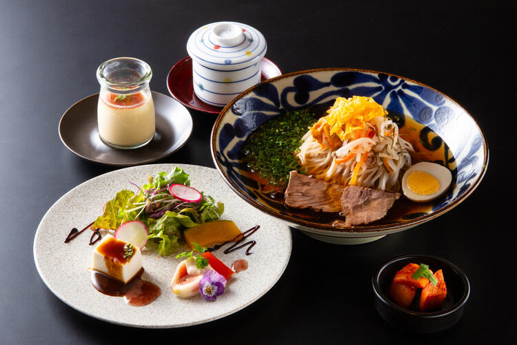 本物にこだわり続けて業績好調！