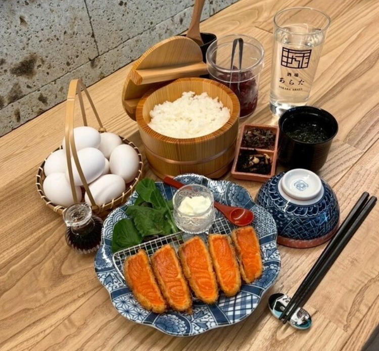 新宿駅から徒歩5分♪