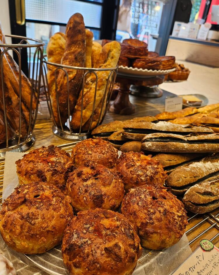 素材にこだわった手作りパンをご提供◎