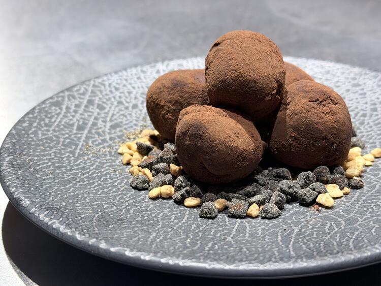 ◆鶏焼専門ビストロ＆ワインのお店です♪◆