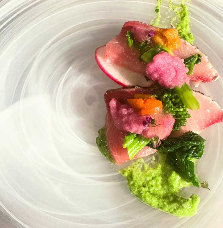 見た目も美しい一品に仕上げます！