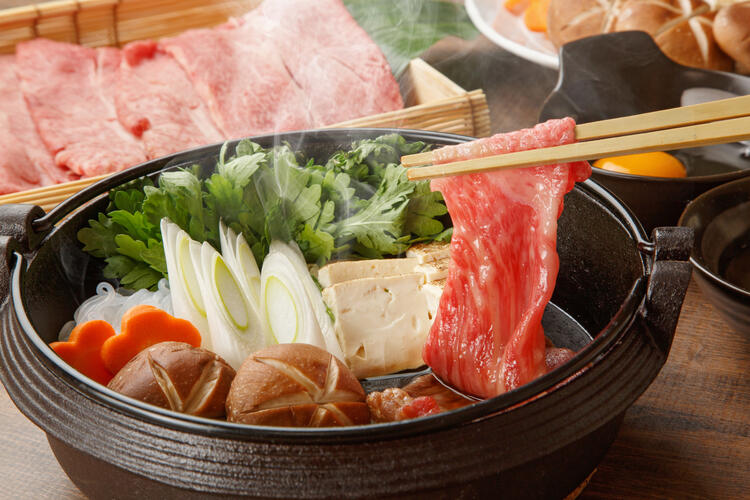 飲食業界の常識を覆す好待遇！