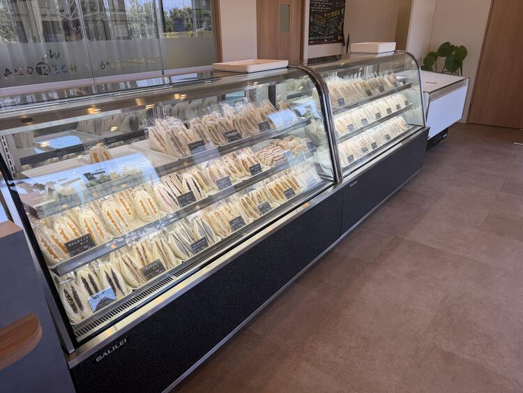 未経験の若手もイチから学べます！