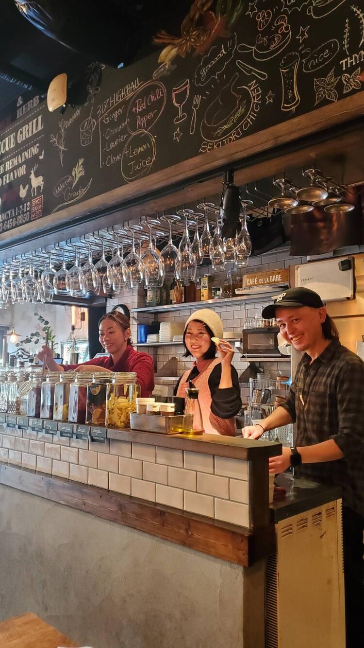 楽しい職場がいいですよね♪