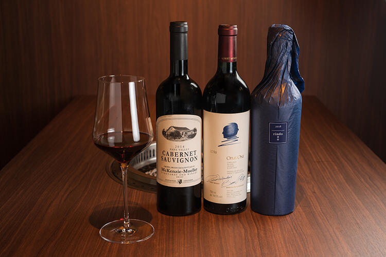 経験豊富なソムリエからも学べます