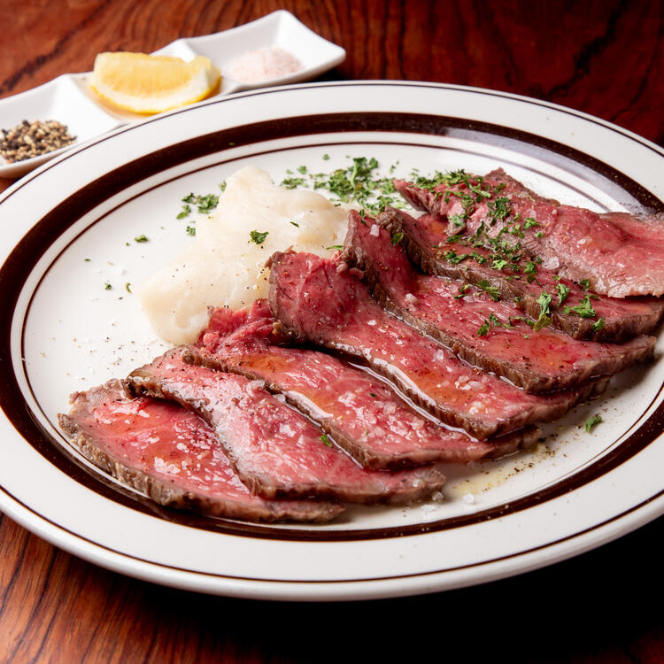 京都ダイナー名物！和牛ローストビーフ