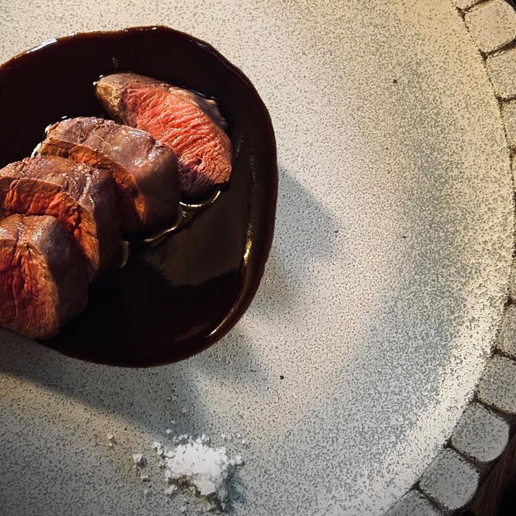 　　　　洛北ジビエ 鹿 内モモのステーキ