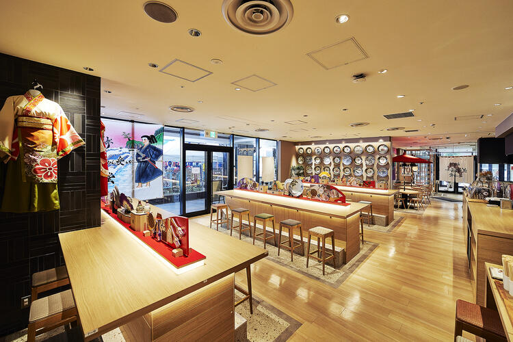 和モダンな店内♪